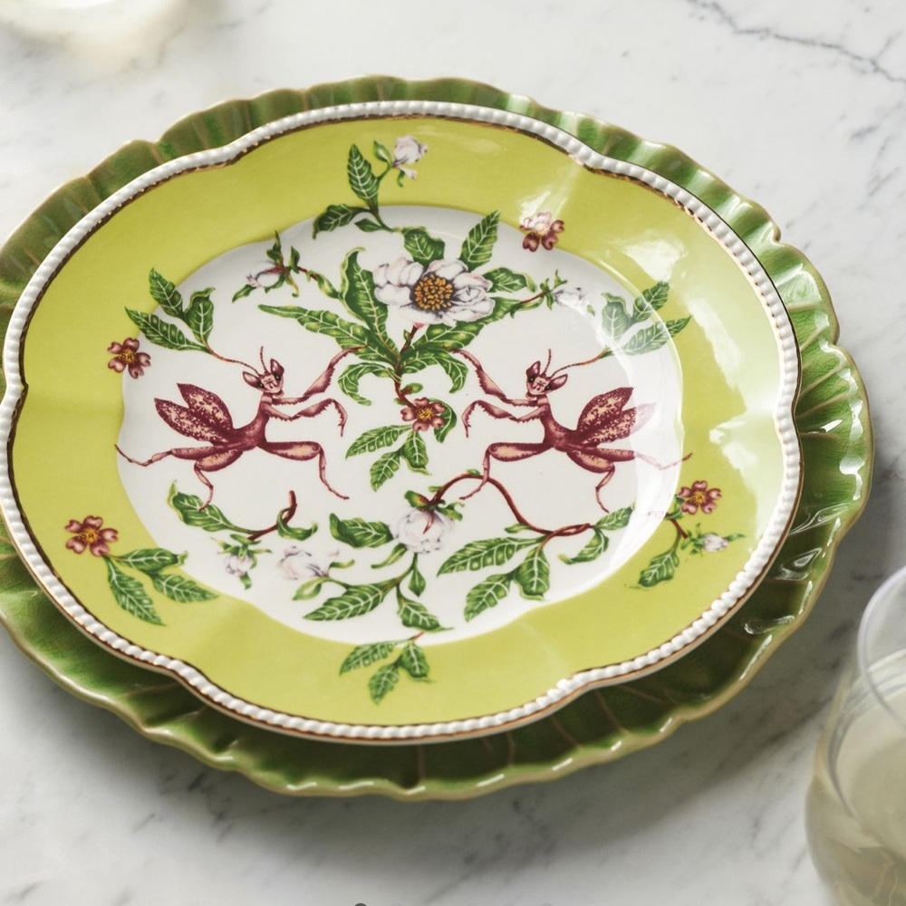 Anthropologie Lou Rota Mother Nature Praying Mantis Dessert Salad Plate 9.5"